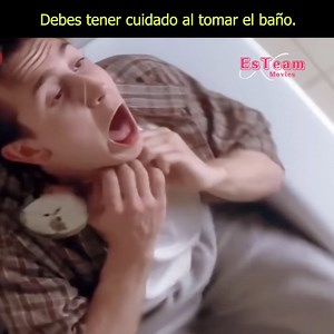 721K views · 3.7K reactions | Debes tener cuidado al tomar el baño - #movie #Netflix #best #shorts #reesl #facebookreel #peliculas #reelschallenge #reelsfb | Full Frame Cinema | Facebook
