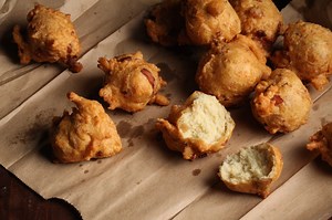 Rhode Island Clam Cakes Recipe