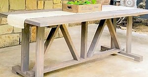 How To Build A Outdoor Dining Table With Only $60