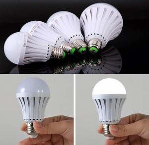 [Hot Item] Factory Price 9W E26 E27 Rechargeable LED Emergency Bulb
