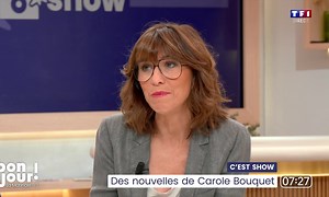 C'est show : Des nouvelles de Carole Bouquet