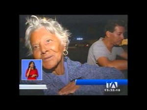 Evacuados retornan a sus hogares tras levantarse la alerta de tsunami en Ecuador