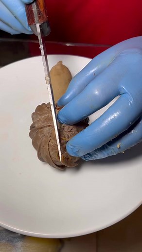 Şırdan arası Mumbar dolması #food #foodporn #foodie #instafood #foodphotography #foodstagram #yummy #foodblogger #foodlover #instagood #love #delicious #follow #like #healthyfood #homemade #dinner #foodgasm #tasty #photooftheday #foodies #restaurant #cooking #lunch #picoftheday #bhfyp #foodpics #instagram #healthy #chef | AZERBAIJAN-Recipe