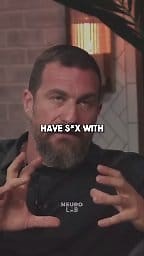 24K views · 511 reactions | Neuroscientist： Why men choose less attractive woman樂 #neuroscience #neurosciencetok #andrewhuberman #neuroscientist #reelsfb #foryou | Neurolab | Facebook