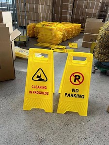 [Hot Item] Cartel de advertencia plegable tipo A, señal de precaución de plástico PP, señal de piso mojado