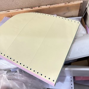 [Hot Item] 48GSM 50GSM 55GSM 60GSM 70GSM 80 GSM Paper Reel Carbonless Copy Paper