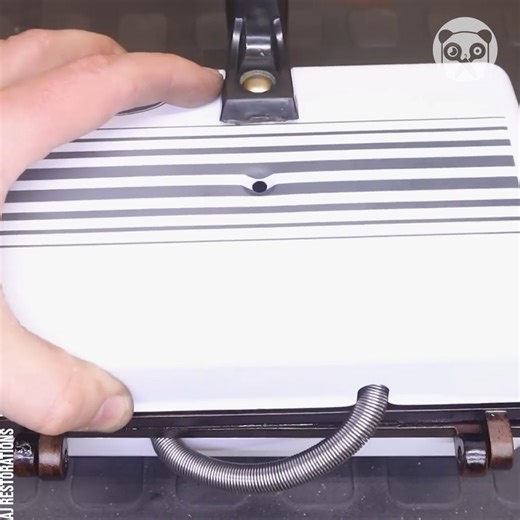 Restoring an old sandwich toaster Partner: AJ | Bored Panda Art