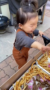16 reactions | Baby sarang is the queen of fries | Julie H Lin | Facebook