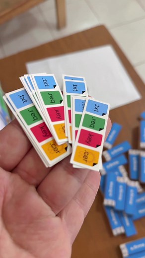 Firma electrónica y clase de impuestos para niños