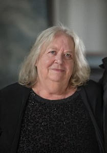 Long Lost Family (UK) S11:E06 - Episode 6