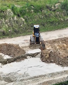 Landslide Crisis Averted: Shantui Dozer Experts to the Rescue | Bulldozer Cambodia