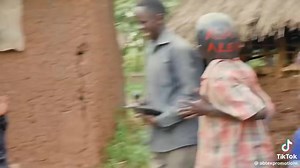 Bano abaana Namuyomba comedy bebasinga mu comedy laba akalango kano 😳😳😳 Abtex promotions #NkukukaTobongota | Devosh Matovu Ug