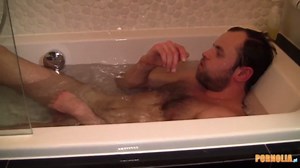 Stepmom cures stepson´s hangover