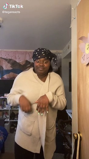 Tega “Reacts” Orhorhoro on TikTok