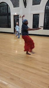 We got into some Sinte tonight with #AyoeleQueen @ifetayoshoes. #AyodeleQueens @victoriadjembe and @artndrummin_jaylin held down the rhythm with @pulsebeatmusic and Eric Thomas. #ayodeleafricandance #ayodeledanceclass #westafricandance #africandance #westafricandrum #africandrum | Ayodele Drum & Dance
