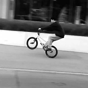 Couple smooth ones from Subrosa rider @smilesridesbikes #bmx #subrosa #subrosabrand #subrosasaves #miguelsmijli | Subrosa Brand Fan Page