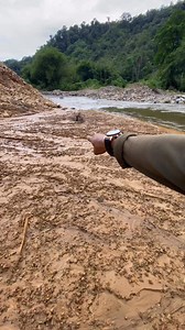 Gold material at the mining site #goldhunter #goldmining #golddiscovery #goldrush | Gold Discovery Armin
