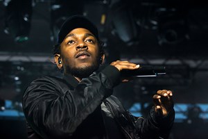 Kendrick Lamar Covers Ebony Magazine