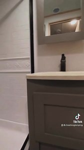 Have you stayed in our luxury RV Trailers? 😍 They're perfect for a family getaway: 👪 Sleeps up to 2 adults & 3 kiddos. 🍿 Movie night? Flat screen TV & free WIFI got you covered. 🍔 Kitchenette for the family chef - fridge, oven, microwave & more! 🔥 Outside? Dive into a bubbling hot tub & gather ‘round the fire pit. Safety logs & BBQs available for purchase. Join us for a night of memories. Click the link in our bio to book now! 🌟 #CheshireGlamping #lady #heyes #england #holiday #holidays #h