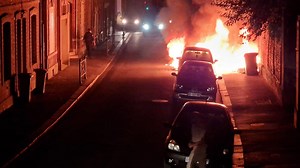 Un incendie détruit une voiture à Saint-Quentin