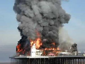 Weston-super-Mare Grand Pier on fire