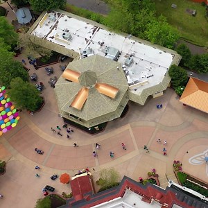 611 reactions · 66 shares | Towering topiaries, flavorful foods & spectacular shows. Experience Flower & Food Festival presented by Covenant Health. | Dollywood | Facebook