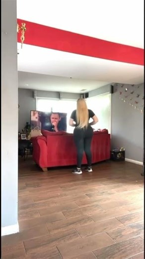 Vella es la vida disfrútala al máximo.🖤