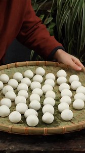6.7K views · 80 reactions | Traditional chinese food - soft & delicious glutinous rice balls | Creative Craft | Facebook