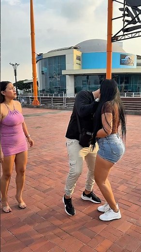 Let me introduce myself! 😱🤦🏻 #humor #angeldiaz #comedy