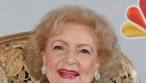 Betty White At 94 Schools Cam Newton On The Dab (VIDEO)