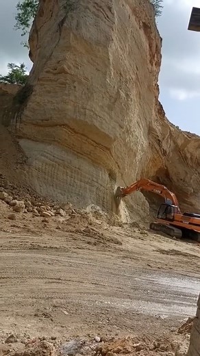 20K views · 244 reactions | Amazing Skill | Giant Machine | Facebook