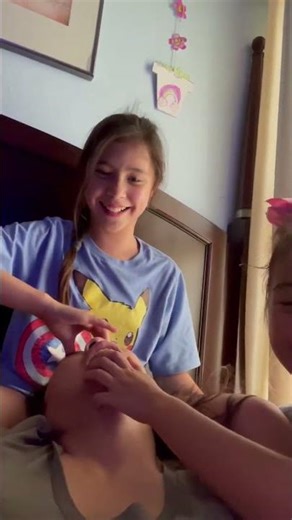 First time she massage me 😘