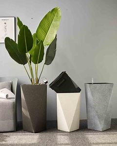 [Hot Item] Leizisure Plastic Flower Pots Small/Medium Outdoor Cheap for Green Plant Diamond Round Shape