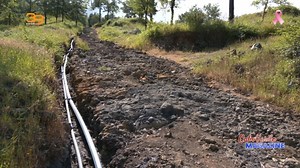 CABO VERDE MAGAZINE da TCV - magazine na língua crioula, de segunda a sexta-feira às 17h00. População de Albarca, no interior de São Filipe, enfrenta dificuldades de acesso Vídeo completo em https://youtu.be/LcRSYXaGvq8 | RTC - Rádio Televisão Cabo-verdiana