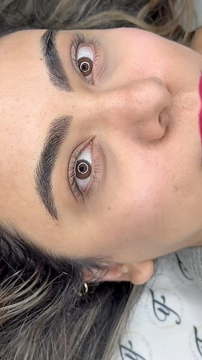 Organic Brows 🍃 Técnica Microblading con trazos Avanzados . . Son unas cejas libres totalmente diseñadas para lograr un efecto Hiperrealista. . Solo Artistas con mucha Experiencia logran recrear líneas y curvas abstractas para gustos tan Elegantes . . Forma parte de el selecto grupo de Artistas Advance en un entretenimiento privado VIP. . 📍Monterrey Domingo 28 de Enero 2024. Más información DM 📩. . . #advance #microblading #yessikafrank #drayessikafrank #monterrey #vip | Dra Yessika Frank Bea
