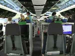 Boeing's 747-8 in first appearance outside US