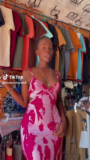 The Benefits of Small Breasts | Why Size Doesn't Matter
