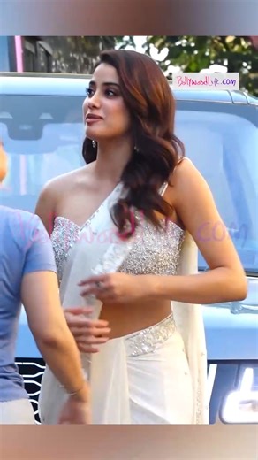 Busy promoting #Mili, #JanhviKapoor in strapless blouse, saree looks like she walked straight out of heaven! | BollywoodLife.Com