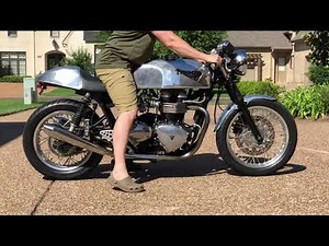 Triumph Thruxton 900