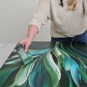 92K views · 1.4K reactions | So many Satisfying Brushstrokes!  Building up the depth in this Dense Jungle Painting. | Rinske Douna | Facebook