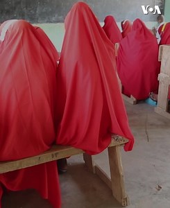 Meski ilegal sejak 2011, praktik sunat perempuan atau mutilasi genital pada perempuan masih banyak dilakukan di Kenya. Praktik ini umumnya dilakukan oleh kelompok muslim Kenya dan suku-suku tradisional. Sebagian kelompok melanggengkan sunat perempuan untuk menaikkan prospek anak perempuannya untuk menikah dan demi bisa diterima masyarakat. Sebagian kelompok malah melakukannya dengan tujuan menekan libido perempuan demi menghindari kejadian hubungan seksual di luar pernikahan. Badan Kesehatan Dun