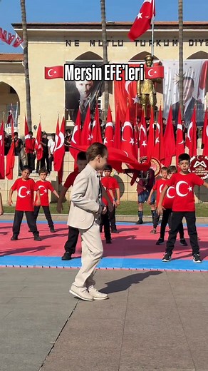 171K views · 7.9K reactions | Vay benim canım kardeşlerim♥️ Mersin’in Efe’leri, Cumhuriyet Bayramı’na özel bir gösteri hazırladılar. Gözlerinizden öpüyoruz. Şehit Yiğitcan ÇİĞA ilkokulu halk oyunları ekibi ♥️ | Heye Mersin | Facebook