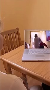 452K views · 2.3K reactions | Two experts analyze a video of a struggle in a confined space. Notice the body language and positioning. What boundaries are being crossed? What does the expert reveal? #Supernanny #JoFrost #ParentingStruggles #ChildBehavior #FamilyDynamics #ExpertAnalysis #BoundaryIssues | Supernanny | Facebook