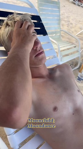 M.T. (@thegoldcoastermt)’s videos with Moondance - Michael Bublé