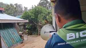 WATCH: Local officials in Calayan, Cagayan went around the community on Wednesday, July 30, urging residents to move to higher ground ahead of expected 1-meter-high tsunami waves this afternoon, July 30. 📷: MDRRMO/Facebook | ONE News