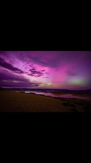 What?! The Northern Lights over Lake Powell last night! So crazy and never thought I’d experience these 2 things together! ================================ #northernlights #auroraborealis #aurora #lakepowell #visitlakepowell #utah #arizona #utahisrad #utahgram #utahunique #utahrocks #utahtravels #az365 #igdaily #ig_captures #instaaz #getoutside #gooutside #arizona_landscapes #igers #ig_naturelovers #visitutah #longexposure #nightphotography #nightsky #ig_nature #sony #sonyalpha #sonyphotography 