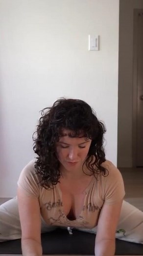 How to Perfect Your Seated Straddle Pose!