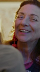 Linda Halioua serves up a warm welcome and Italian dishes in paradise. Watch the Salty Story of Venetian Hot Plate. | Visit Port Aransas