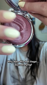 108K views · 85 reactions | A Highlighter That Doubles As A Stress Ball? 勞 | Beauty Hacks | Facebook