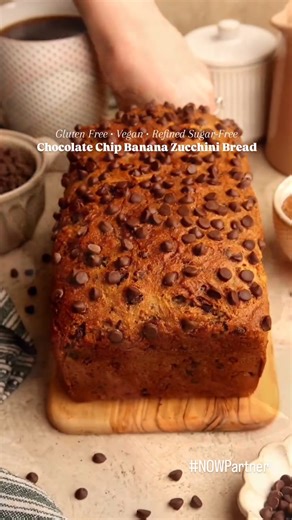 #AD This banana zucchini bread recipe by recipe creator and #NOWWellness partner Lanina is so easy to whip up and is the perfect treat to kick off fall baking with 🥰 Ingredients: • 1 2/3 cup gluten-free baking flour • 1 1/3 cup almond flour • 2 very ripe bananas • 1 cup shredded zucchini • 2/3 cup dairy free milk • 1/2 cup avocado or olive oil • 1 cup NOW Real Food® Organic Coconut Sugar • 1/4 cup NOW Real Food® Organic Flax Seed Meal • 1 cup dairy free mini chocolate chips(plus more for toppin